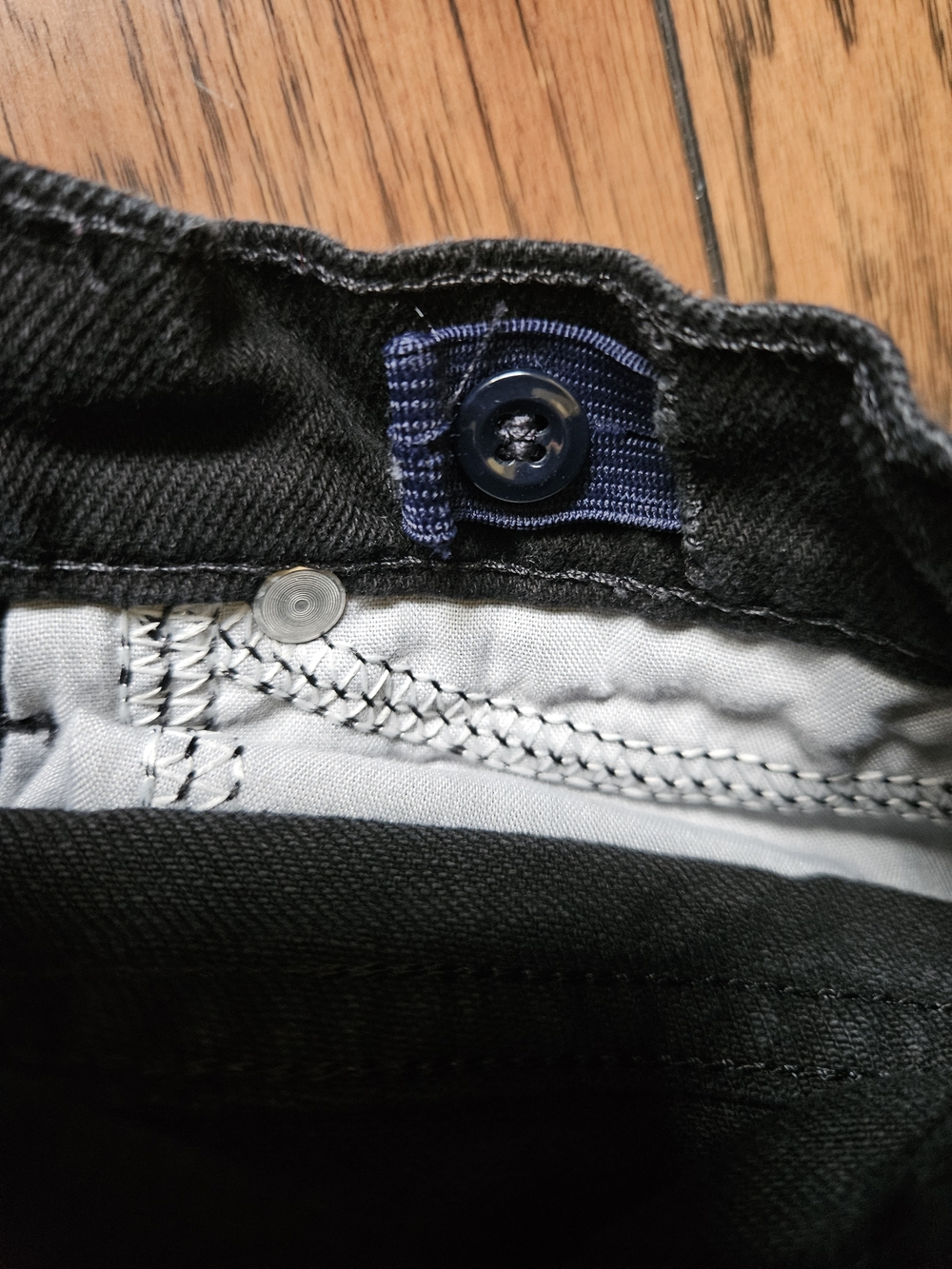 Wranglers Classic Straight Black Boy's Jeans Size 16 - Picture 5 of 6